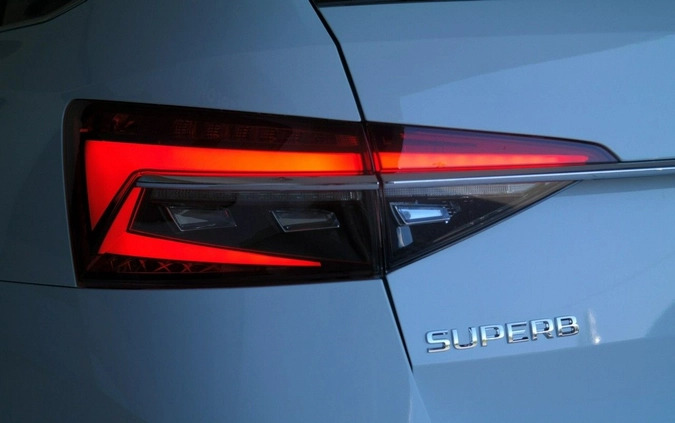 Skoda Superb cena 169900 przebieg: 5, rok produkcji 2024 z Opalenica małe 436